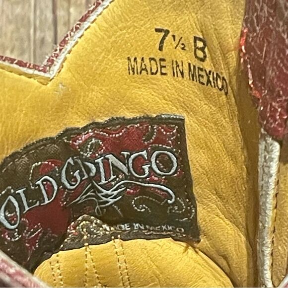 Old Gringo womens red studded distressed cowboy bootsSize 7 1/2 Preowned - Picture 11 of 16